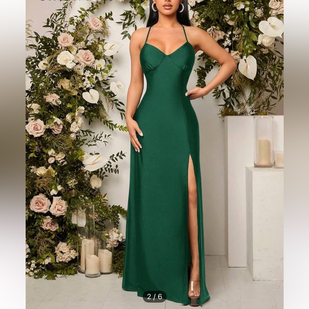 Elegant Green Sleeveless Dress